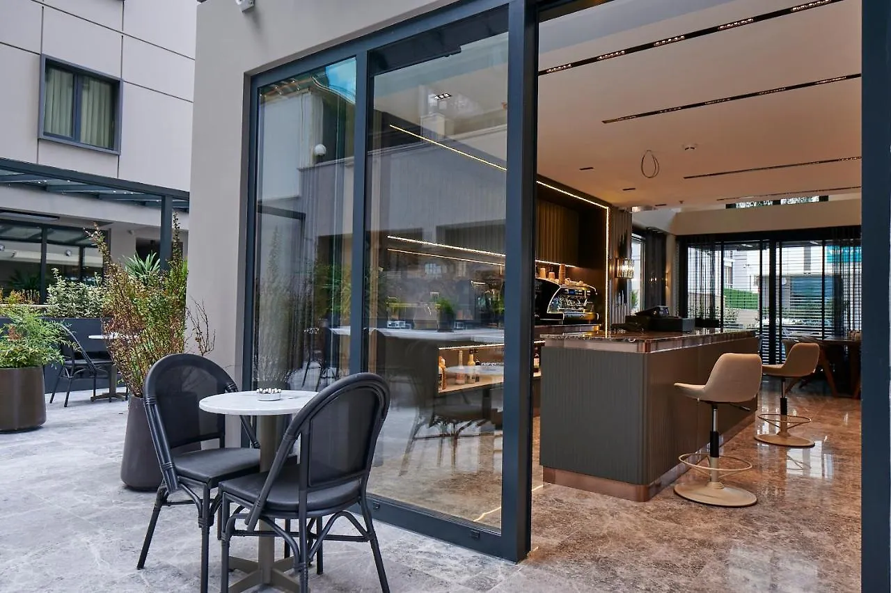 Livinton Istanbul Atasehir Hotel