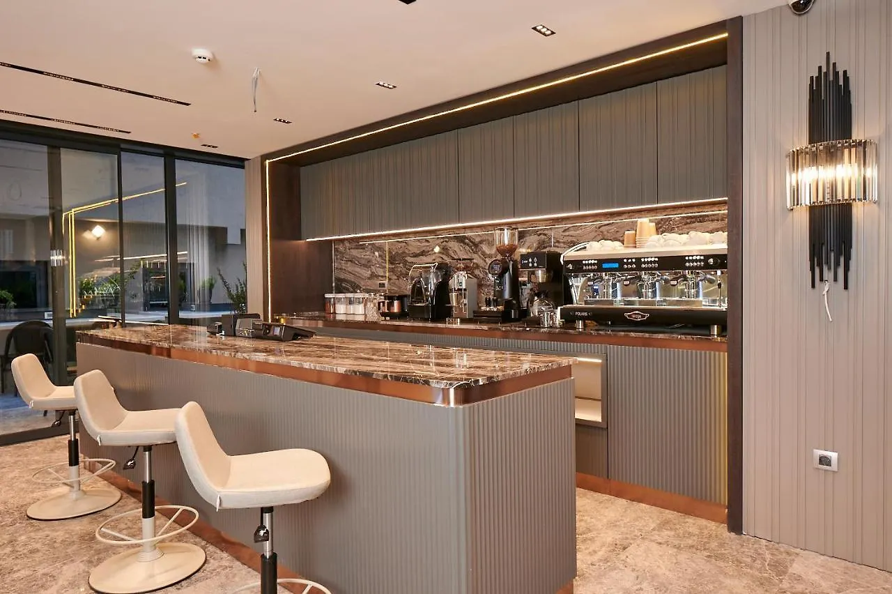 Livinton Istanbul Atasehir Hotel