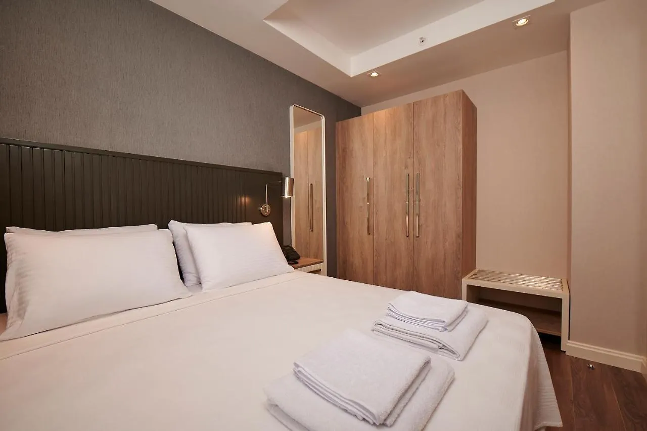 Livinton Istanbul Atasehir Hotel