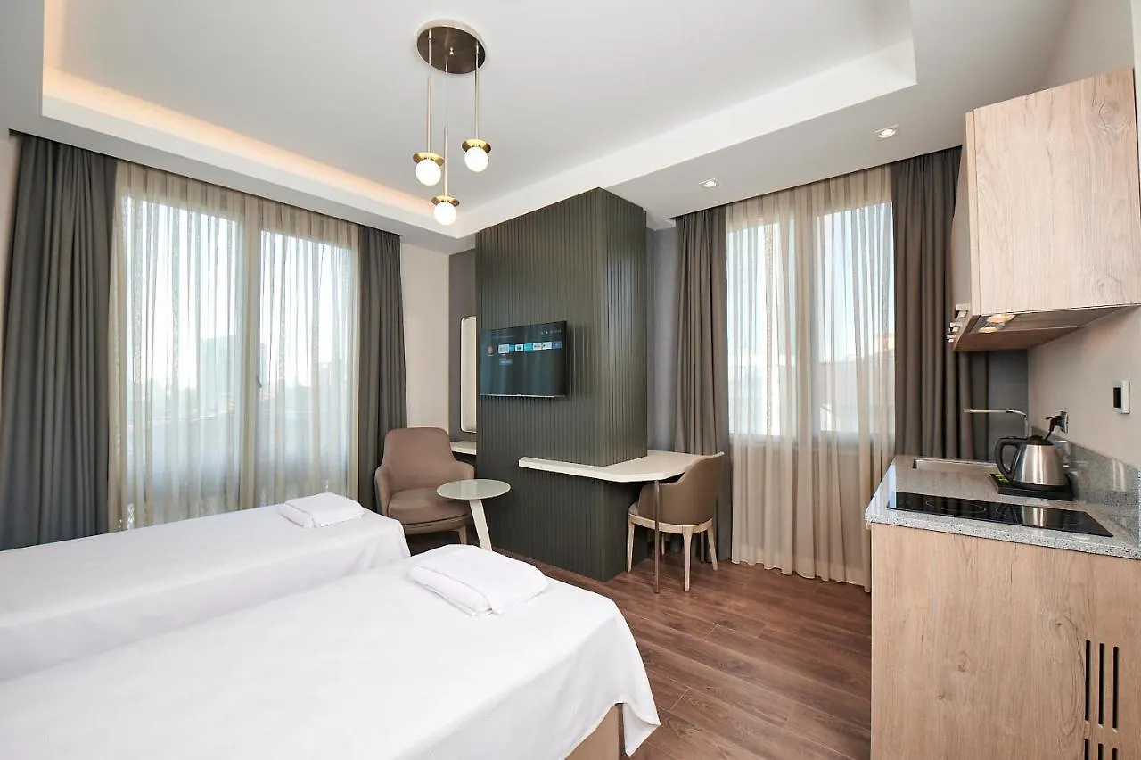 Livinton Istanbul Atasehir Hotel