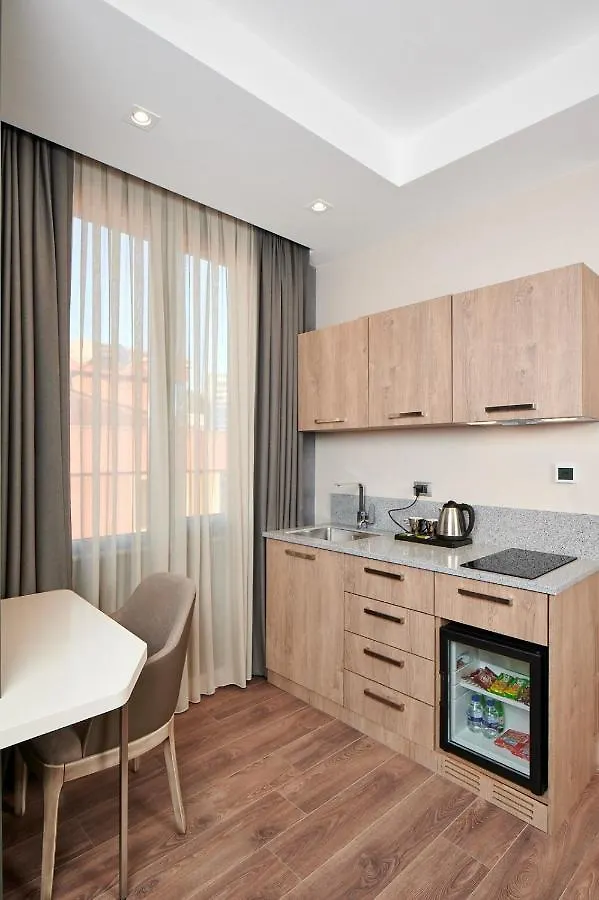 Livinton Istanbul Atasehir Hotel 0*,