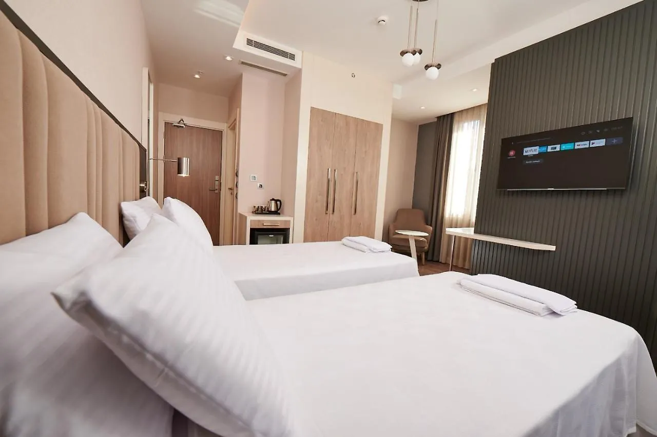 Livinton Istanbul Atasehir Hotel