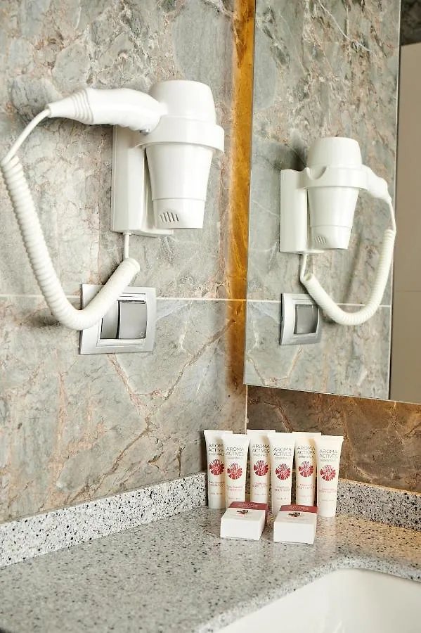 Livinton Istanbul Atasehir Hotel